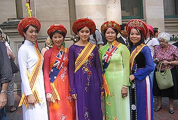 march_aodai